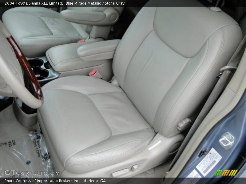 Front Seat of 2004 Sienna XLE Limited