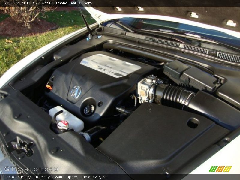 White Diamond Pearl / Ebony 2007 Acura TL 3.2