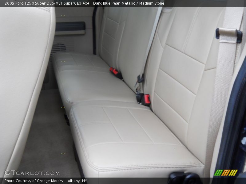 Dark Blue Pearl Metallic / Medium Stone 2009 Ford F250 Super Duty XLT SuperCab 4x4
