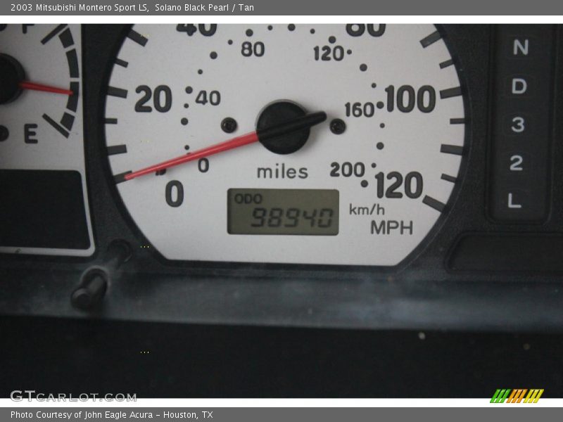 Solano Black Pearl / Tan 2003 Mitsubishi Montero Sport LS