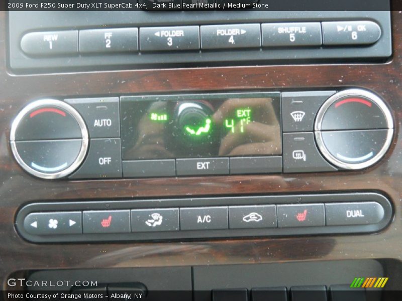 Dark Blue Pearl Metallic / Medium Stone 2009 Ford F250 Super Duty XLT SuperCab 4x4