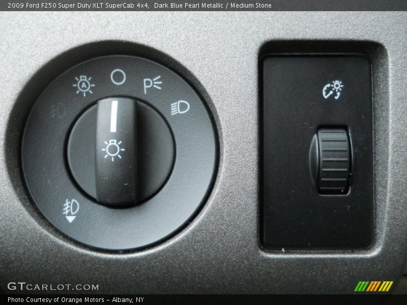 Dark Blue Pearl Metallic / Medium Stone 2009 Ford F250 Super Duty XLT SuperCab 4x4