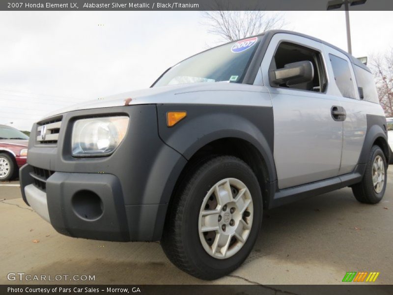 Front 3/4 View of 2007 Element LX