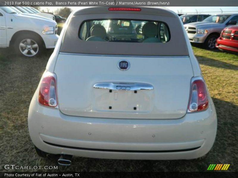 Bianco Perla (Pearl White Tri-Coat) / Marrone/Avorio (Brown/Ivory) 2013 Fiat 500 c cabrio Pop