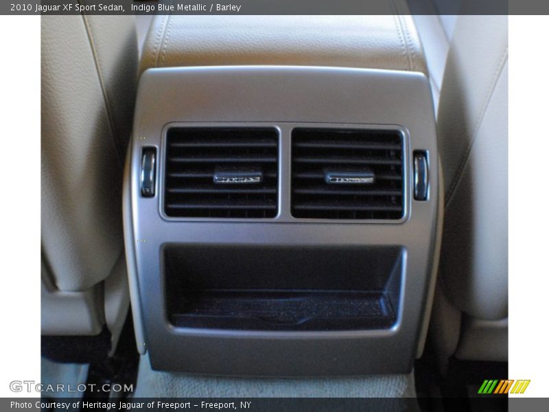 Indigo Blue Metallic / Barley 2010 Jaguar XF Sport Sedan