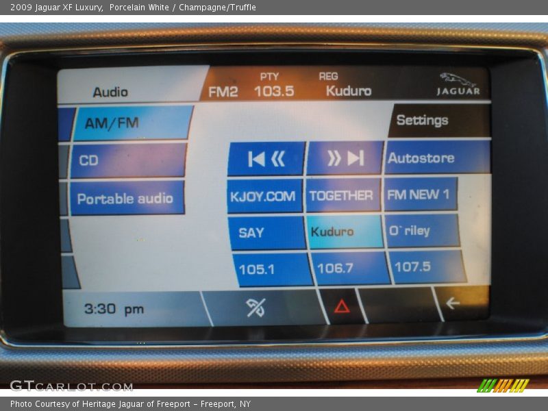 Porcelain White / Champagne/Truffle 2009 Jaguar XF Luxury