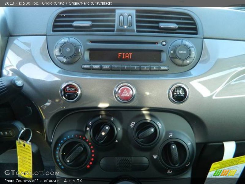 Grigio (Gray) / Grigio/Nero (Gray/Black) 2013 Fiat 500 Pop