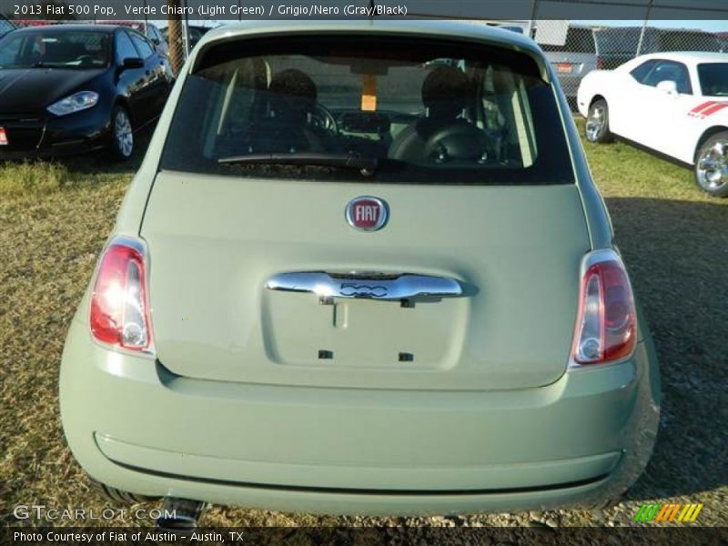 Verde Chiaro (Light Green) / Grigio/Nero (Gray/Black) 2013 Fiat 500 Pop