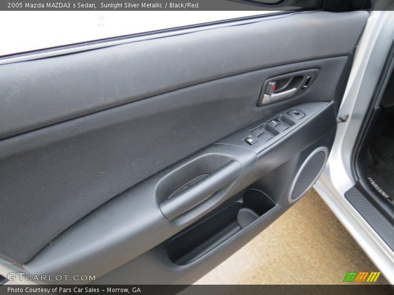 Sunlight Silver Metallic / Black/Red 2005 Mazda MAZDA3 s Sedan