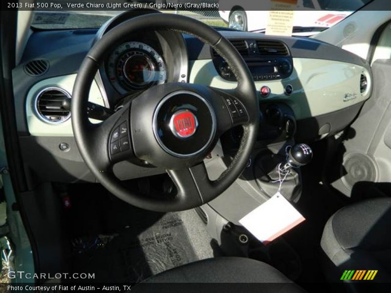 Verde Chiaro (Light Green) / Grigio/Nero (Gray/Black) 2013 Fiat 500 Pop