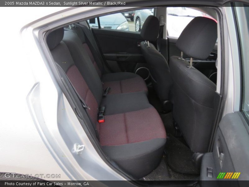 Sunlight Silver Metallic / Black/Red 2005 Mazda MAZDA3 s Sedan