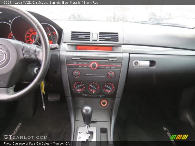 Sunlight Silver Metallic / Black/Red 2005 Mazda MAZDA3 s Sedan