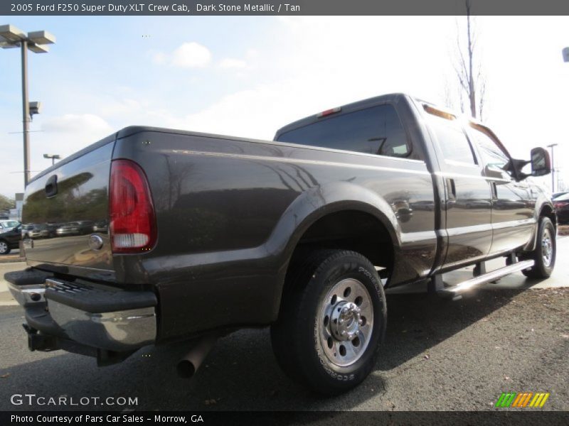 Dark Stone Metallic / Tan 2005 Ford F250 Super Duty XLT Crew Cab