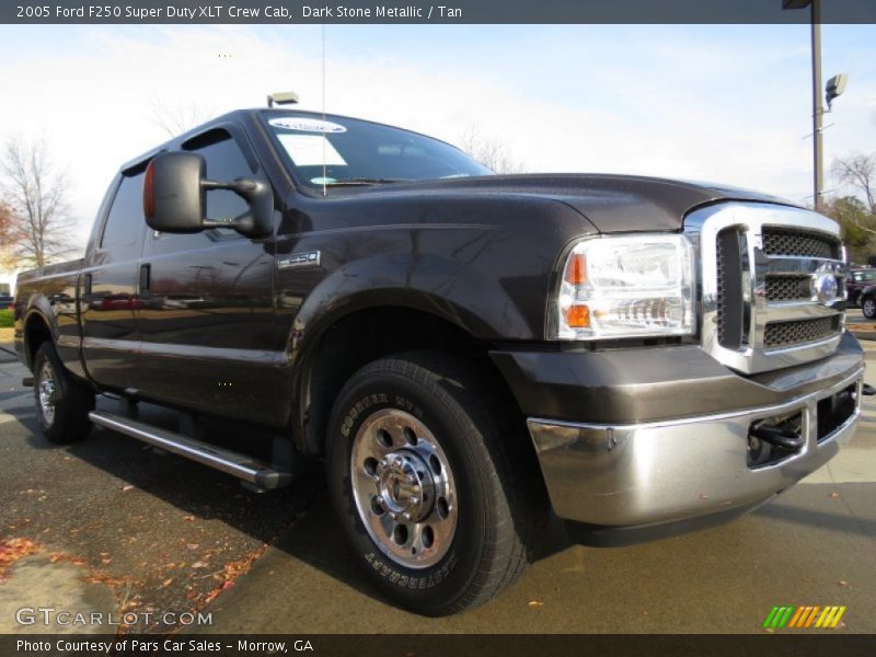 Dark Stone Metallic / Tan 2005 Ford F250 Super Duty XLT Crew Cab