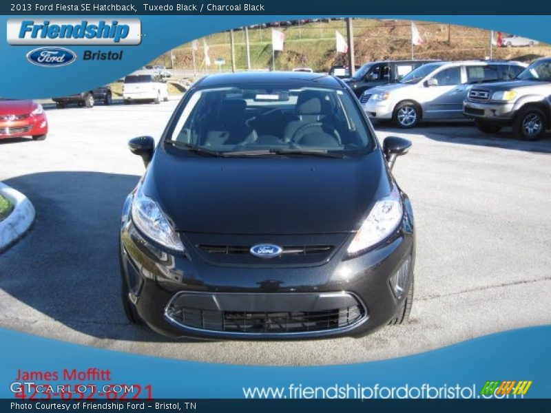 Tuxedo Black / Charcoal Black 2013 Ford Fiesta SE Hatchback