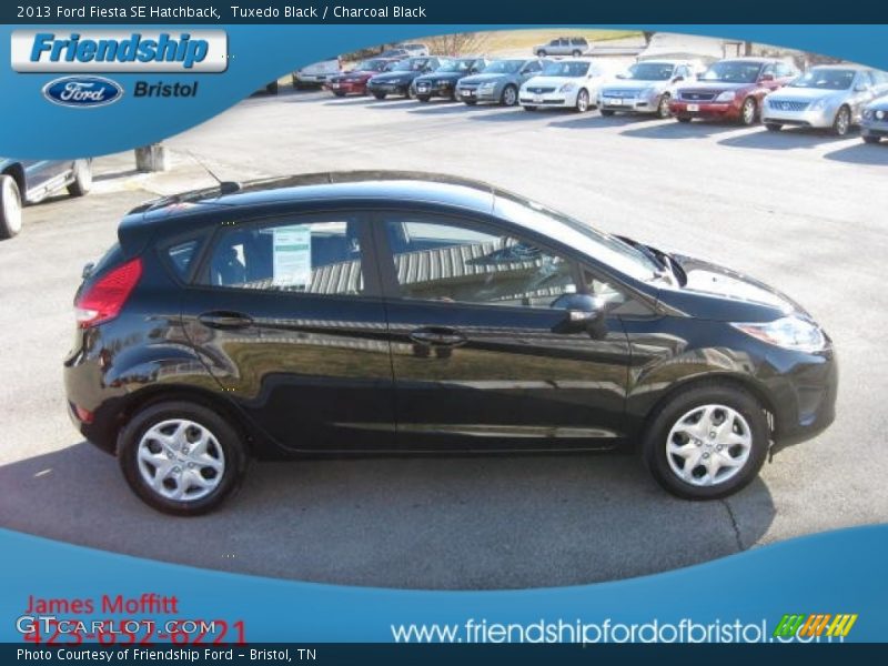 Tuxedo Black / Charcoal Black 2013 Ford Fiesta SE Hatchback
