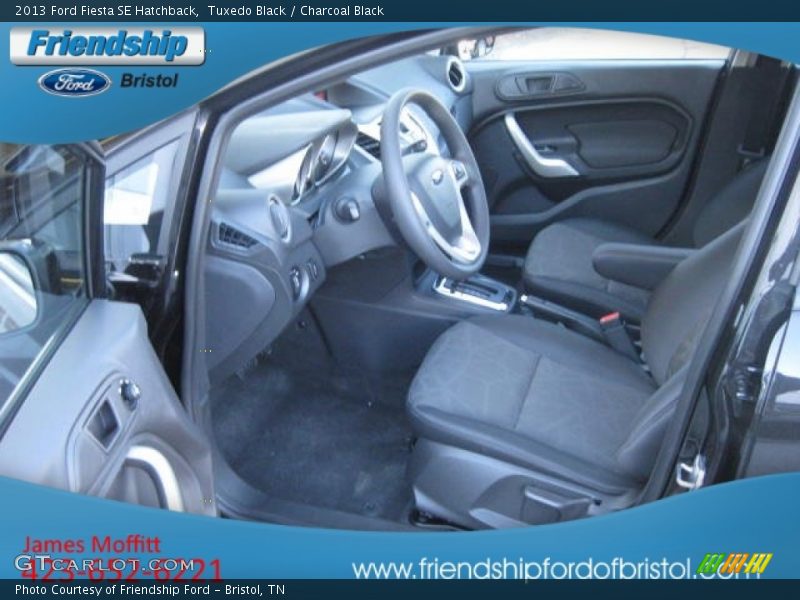 Tuxedo Black / Charcoal Black 2013 Ford Fiesta SE Hatchback