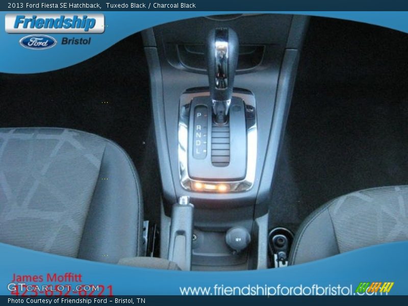 Tuxedo Black / Charcoal Black 2013 Ford Fiesta SE Hatchback