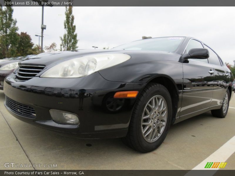 Black Onyx / Ivory 2004 Lexus ES 330