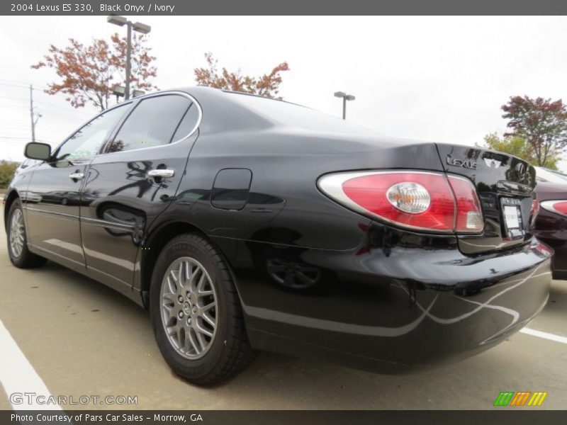 Black Onyx / Ivory 2004 Lexus ES 330