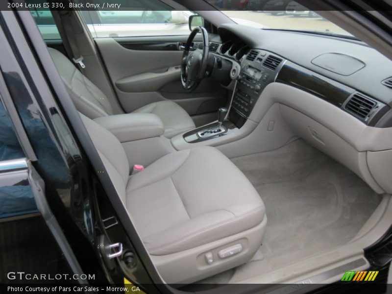 Black Onyx / Ivory 2004 Lexus ES 330