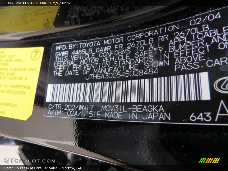 Black Onyx / Ivory 2004 Lexus ES 330