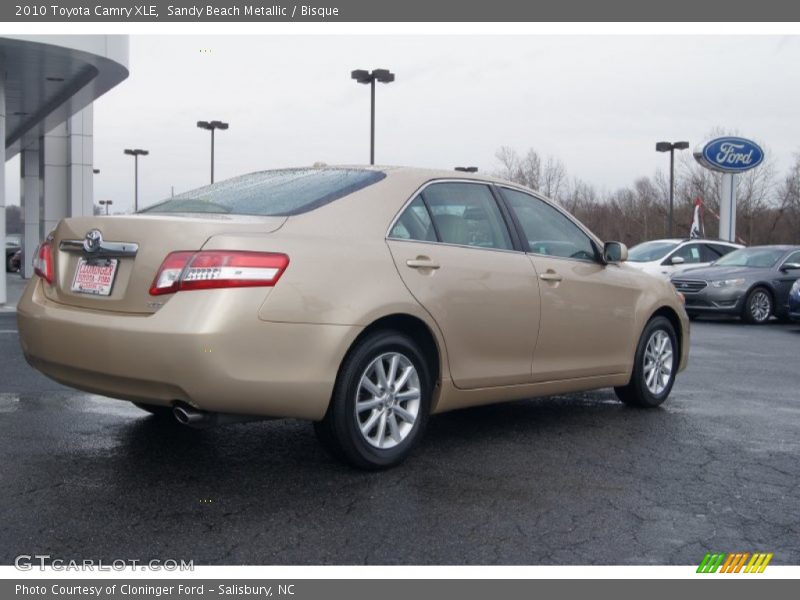 Sandy Beach Metallic / Bisque 2010 Toyota Camry XLE