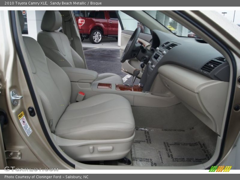Sandy Beach Metallic / Bisque 2010 Toyota Camry XLE