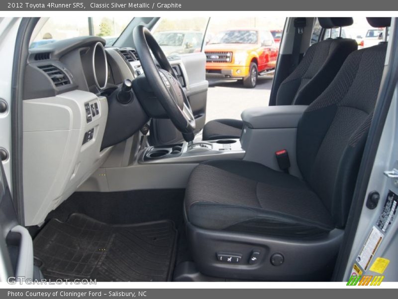 Classic Silver Metallic / Graphite 2012 Toyota 4Runner SR5