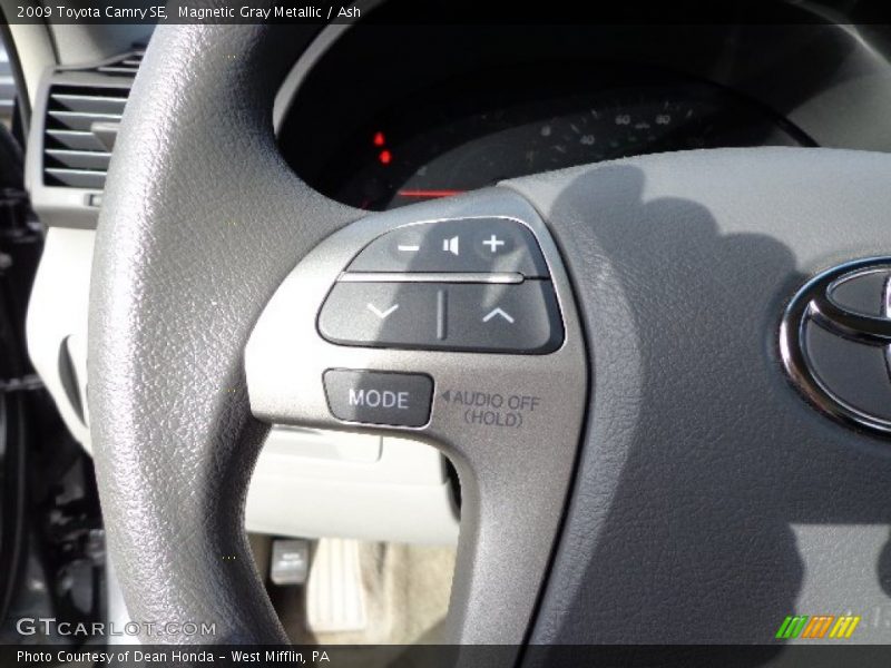 Magnetic Gray Metallic / Ash 2009 Toyota Camry SE