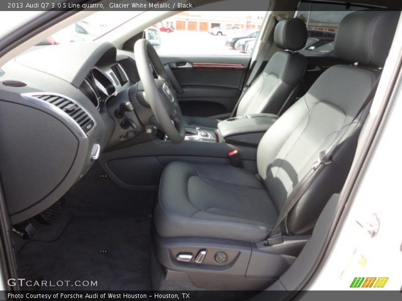 Front Seat of 2013 Q7 3.0 S Line quattro