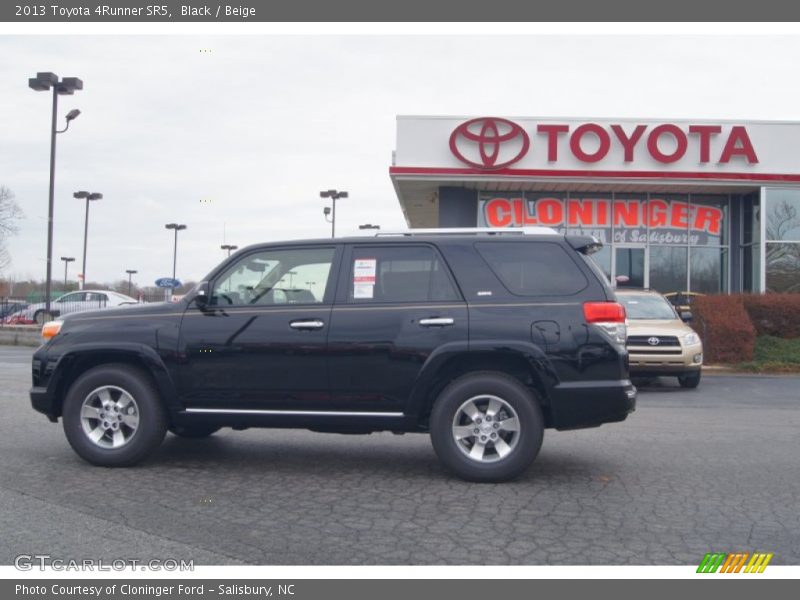 Black / Beige 2013 Toyota 4Runner SR5