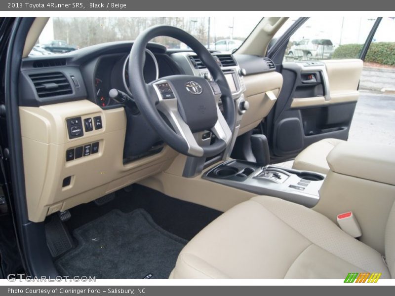 Black / Beige 2013 Toyota 4Runner SR5