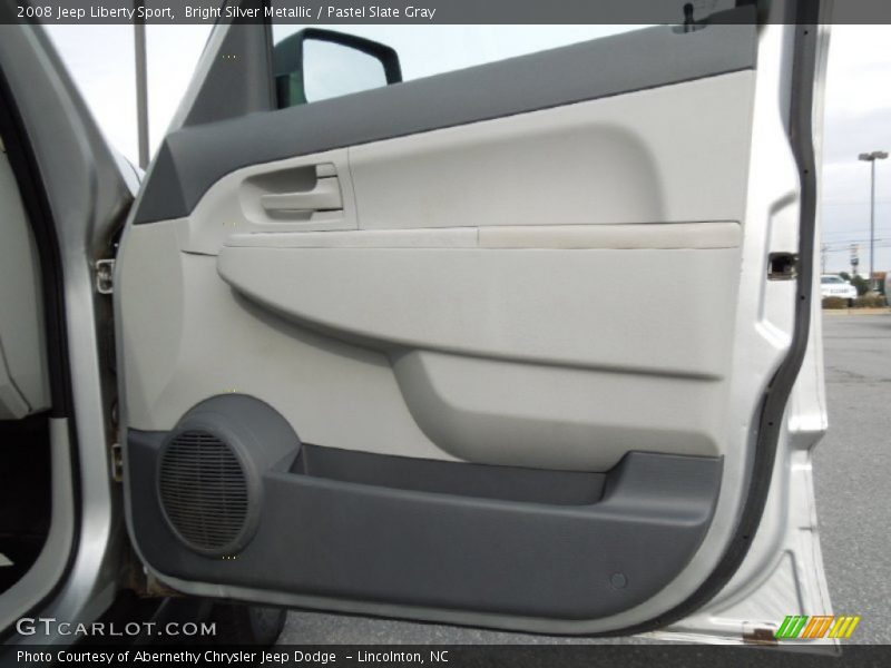 Bright Silver Metallic / Pastel Slate Gray 2008 Jeep Liberty Sport