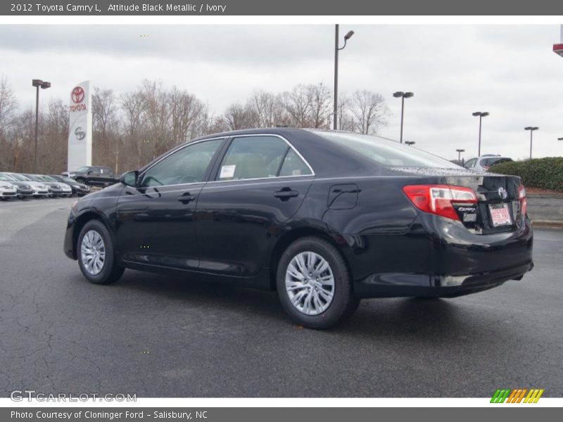 Attitude Black Metallic / Ivory 2012 Toyota Camry L