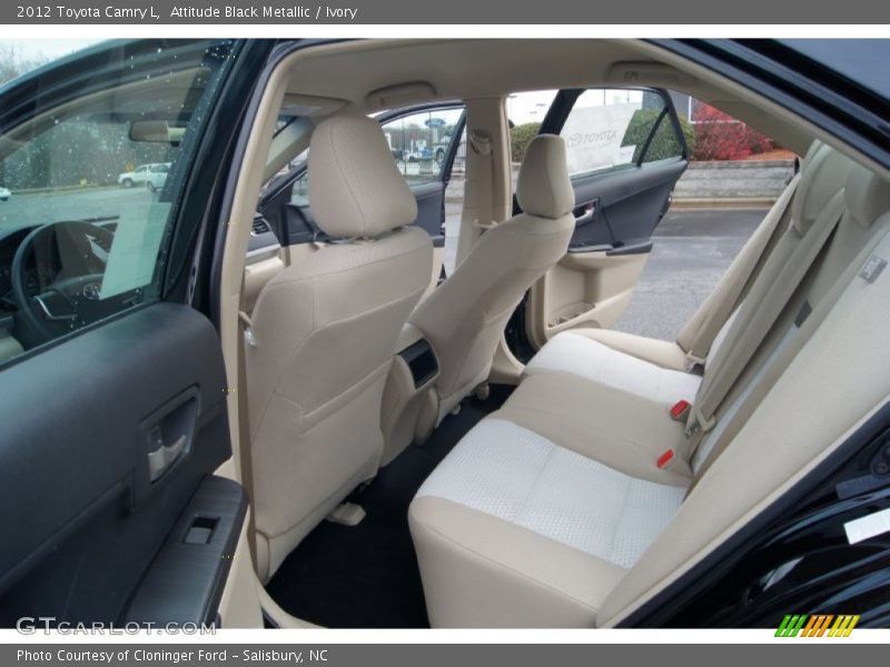 Attitude Black Metallic / Ivory 2012 Toyota Camry L