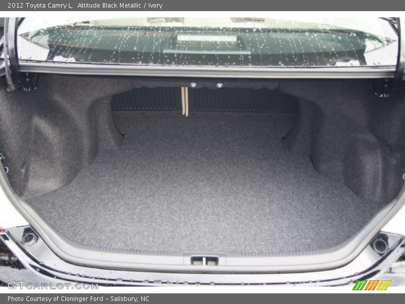 Attitude Black Metallic / Ivory 2012 Toyota Camry L