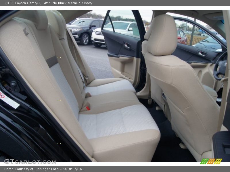 Attitude Black Metallic / Ivory 2012 Toyota Camry L