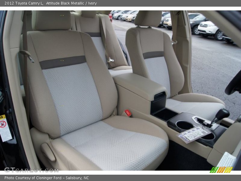 Attitude Black Metallic / Ivory 2012 Toyota Camry L