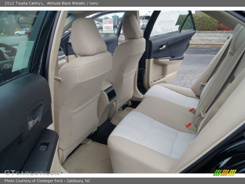 Attitude Black Metallic / Ivory 2012 Toyota Camry L