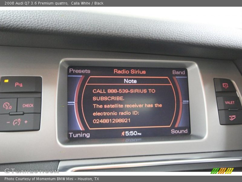 Calla White / Black 2008 Audi Q7 3.6 Premium quattro