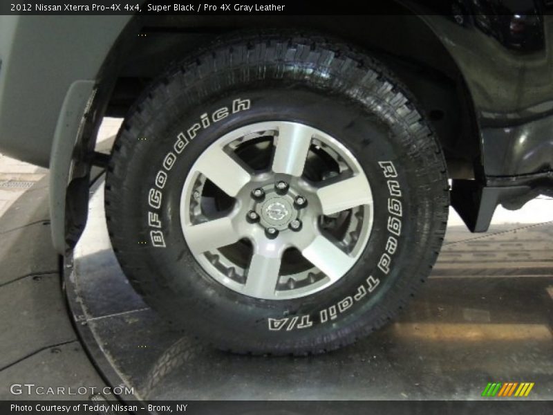 Super Black / Pro 4X Gray Leather 2012 Nissan Xterra Pro-4X 4x4
