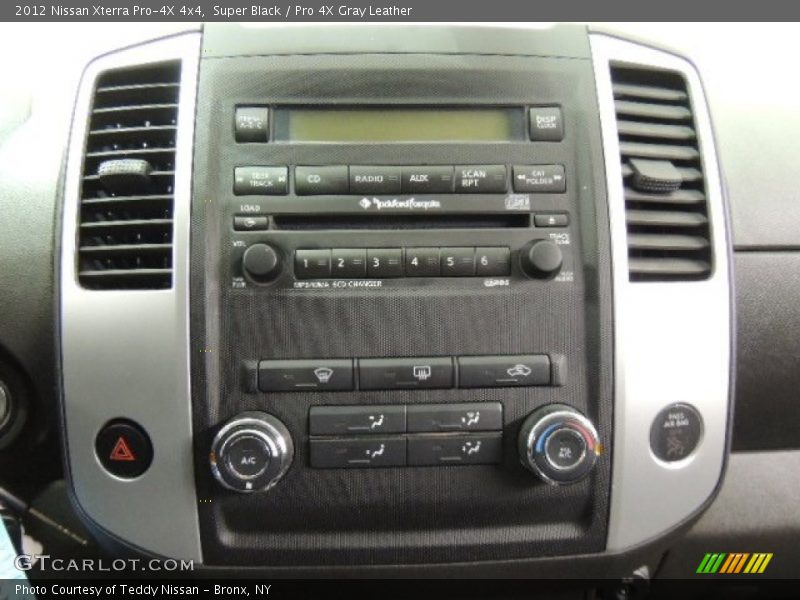 Super Black / Pro 4X Gray Leather 2012 Nissan Xterra Pro-4X 4x4