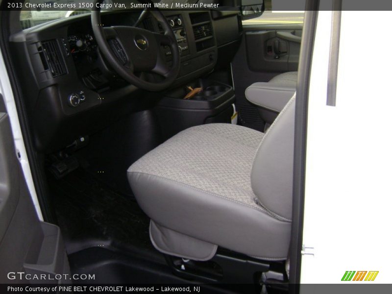 Summit White / Medium Pewter 2013 Chevrolet Express 1500 Cargo Van