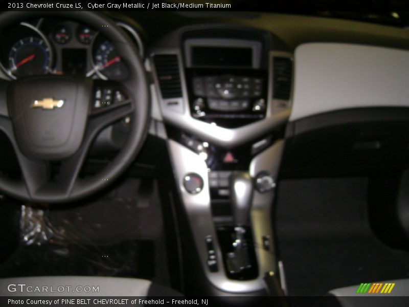 Cyber Gray Metallic / Jet Black/Medium Titanium 2013 Chevrolet Cruze LS