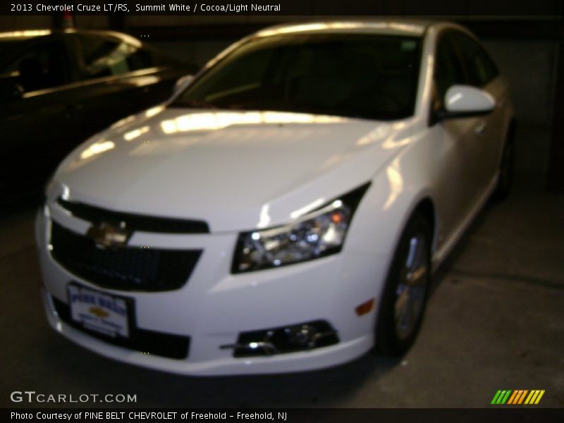 Summit White / Cocoa/Light Neutral 2013 Chevrolet Cruze LT/RS