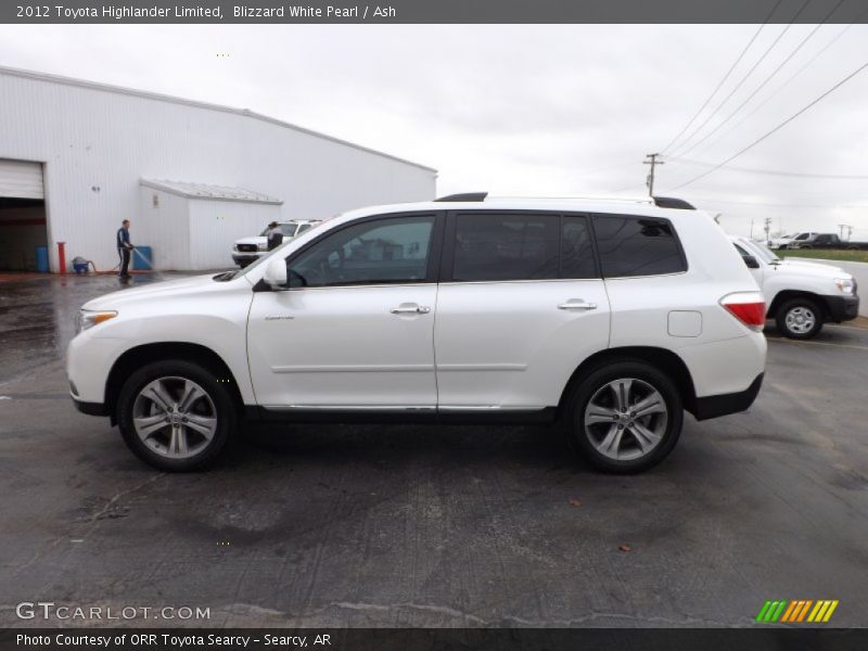 Blizzard White Pearl / Ash 2012 Toyota Highlander Limited
