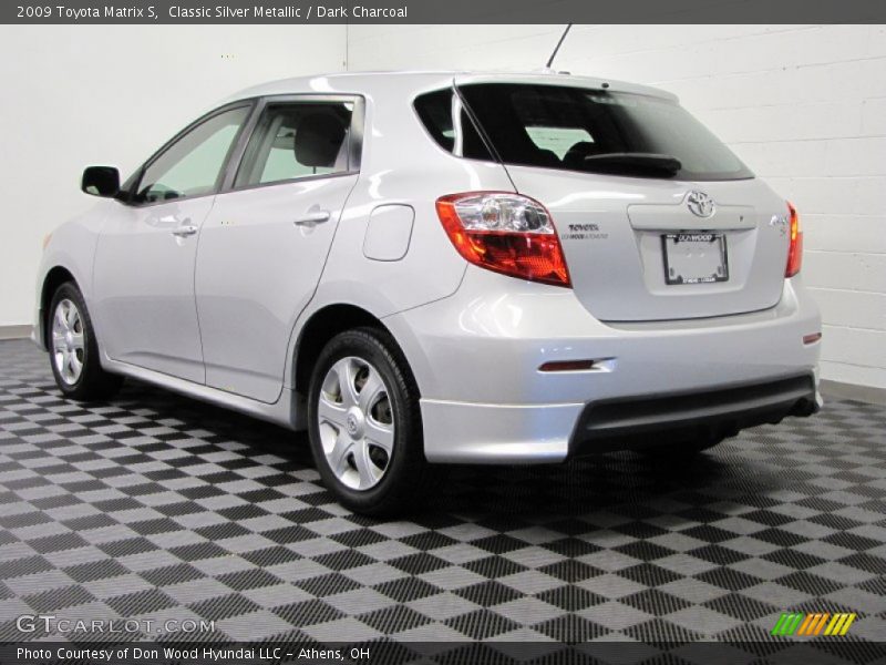 Classic Silver Metallic / Dark Charcoal 2009 Toyota Matrix S