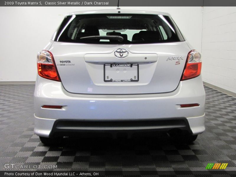 Classic Silver Metallic / Dark Charcoal 2009 Toyota Matrix S