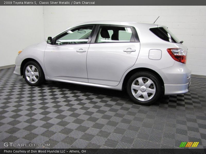 Classic Silver Metallic / Dark Charcoal 2009 Toyota Matrix S